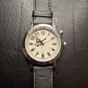 Shabazz Women’s Gray Leather Strap Watch with Luminous Cream Dial